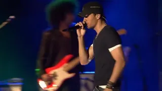 Enrique Iglesias - Dirty Dancer (LIVE)