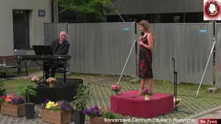 Karolina Lizer i Bogdan Hołownia - Moondance