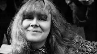 SANDY DENNY  -  BRUTON TOWN  -  BBC SESSIONS - 1971