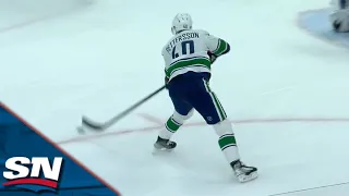 Elias Pettersson Finishes Off Give-And-Go With Alex Chiasson On 2-On-0 Break