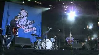 Seasick Steve @ Isle of Wight 2011 with John Paul Jones: Thunderbird