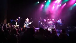 Renegade(Dennis Deyoung) and the music of Styx