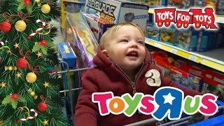 Christmas Shopping Spree Surprise Toys for Tots Toy Hunt Presents #LightTheWorld Kinder Playtime