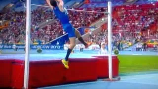 Bohdan Bondarenko - high jump 2.41m - Moscow 2013 - gold medal jump