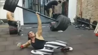 Fake Weights Are Now Used In Turkish Get-Up