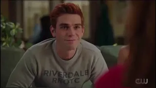 Riverdale 5x09 Archie Veronica and Cheryl had talking about support the Bulldogs.