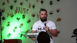 A relação que Deus tem com a humanidade - especial dias das mães - Davi Vital