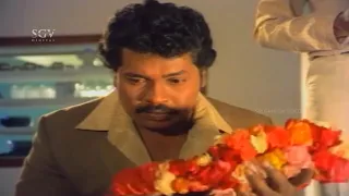 Tiger Prabhakar Gets Emotional By Seeing His Dead Kid | Tiger Kannada Movie Scene | Aararhi