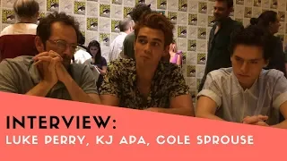 COMIC CON 2018 | Luke Perry, KJ Apa, Cole Sprouse Talk 'Riverdale'