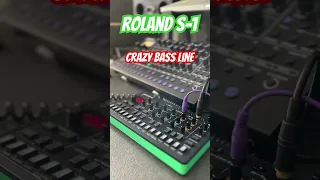 Roland S-1 - Crazy Bass Line!