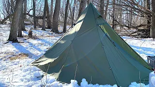 Winter Hot Tent Camping on Mississippi River {Catching Tons of Fish}