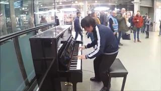 Piano Dude Chases The Clouds Away