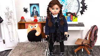 Wednesday Adams bedroom and other stories by Play Dolls!