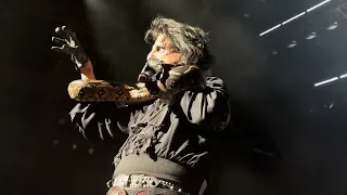 Alice Cooper “Snakebite” LIVE FRONT ROW WITH SNAKE 10/13/23 Paducah, KY Too Close for Comfort Tour