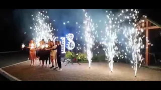 Холодные фонтаны в Барнауле, бенгальские огни на свадьбу. Запуск спецэффектов и шоу на мероприятиях