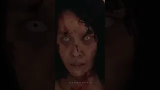 She was pushed 🤯 by neighbour to the front of zombie