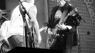 Neil Young @ Crazy Horse full version of FUCKING UP @ Ziggo Dome 2013