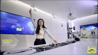 Nifra playing Fisherman - Enterprise (ASOT 1060)