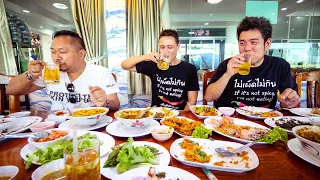 Spiciest THAI FOOD - Extreme Hot Curry + BEER SNOW in Bangkok, Thailand!
