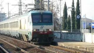 il saluto dell'intercity