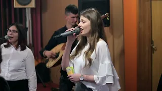 Ivona i Danica - Ja malena i to frei - legla mala - UŽIVO - Kuglana Lončari (Live Video)