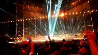 Conchita Wurst "Rise Like A Phoenix" LIVE@ Eurovision 2014 (Semi Final 2)