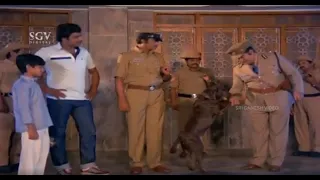 Ambarish's Brave Dog Saved Bank From Being Looted | Aahuti Kannada Movie Scene