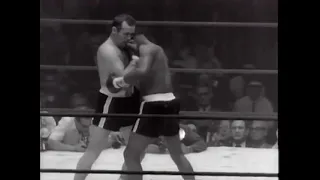 1961: Floyd Patterson vs Ingemar Johansson III (Round 1) (The Ring Magazine Round of the Year)