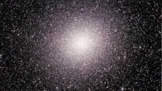 Hubble Space Telescope Video Zooms in on Star Cluster Omega Centauri