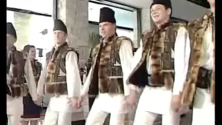 Ansamblul Folcloric "Străjerii Bucovinei" - Pojorâta - Jocuri bucovinene