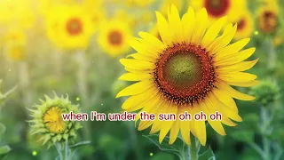 Under the sun 🌻🌻🌞- Kylie Odetta