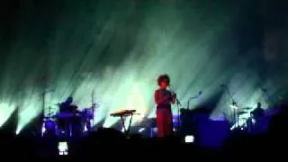 Massive Attack-Teardrop (Live)