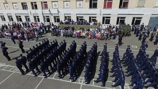 В 183 учебном центре состоялся внутренний парад войск