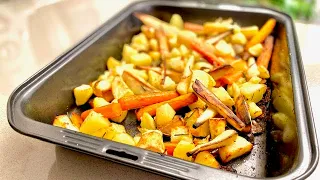 Запеченный Картофель с хрустящей корочкой и овощами/  Crispy Roasted potato and vegetables