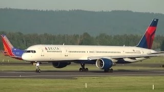 Delta Air Lines N593NW 757-300 Takeoff Portland Airport (PDX)