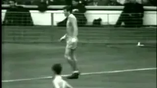 FA Cup LFC vs Leeds 1st Half 01-05-1965