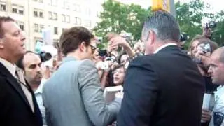 Rob Pattinson arriving at WFE Barcelona Premiere 2011