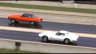 1969 Camaro COPO 427 vs 1971 Corvette LS6
