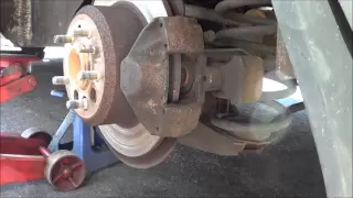 93 Volvo 240 Classic rear brake job