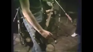 Nirvana - Love Buzz (1987 Early Rehearsal's)