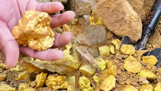 wow amazing  Digging for Treasure worth millions from Huge Nuggets of Gold, gold panning,