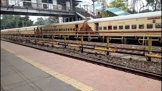 06061 Barauni Special Fare Summar Special Arriving At Muri Junction