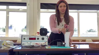 Radioactivity demo - alpha, beta, gamma with Geiger counter