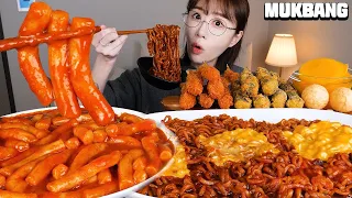 신전떡볶이에 짜파게티가 나왔다네요🥹 신떡 가장 매운맛, 각종 튀김과 먹방❤️ Spicy tteokbokki, Chapagetti, fried foods Mukbang