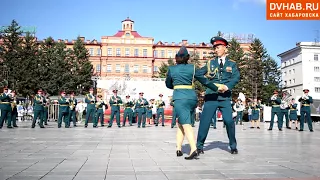 Концертная программа на площади Ленина