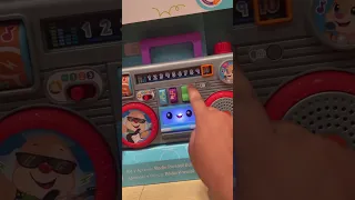 Fisher-Price Laugh & Learn Busy Boombox Store Demo