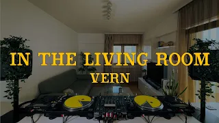 Vern Minimal House Set In The Living Room