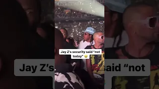 Jay Z's Security Said "Not Today"😂