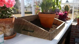 DIY Pretty Wood Potting Tray! 😍💚🙌 // Garden Answer
