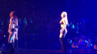 Britney: Piece Of Me -  Make Me (Ooh) - Feb. 4, 2017